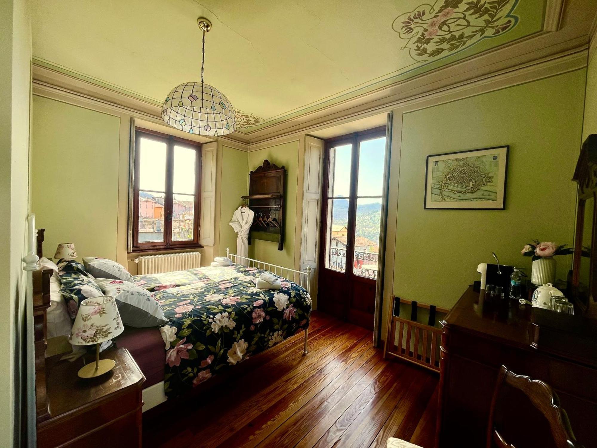 Villa Il Maiale Bianco Bed & Breakfast 산 페델레 인텔비 외부 사진